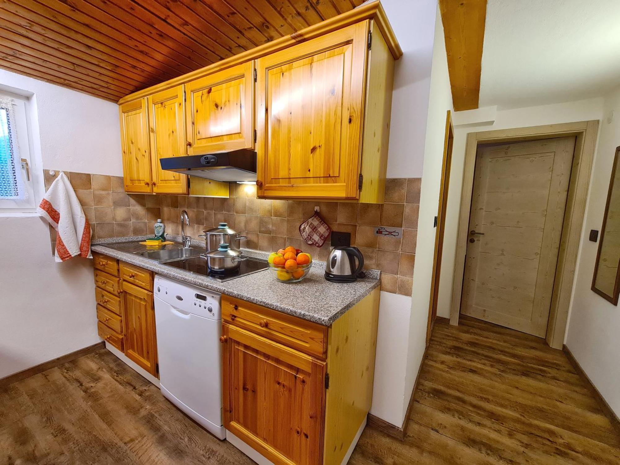 Appartamenti Residence La Roggia Pozza di Fassa Szoba fotó