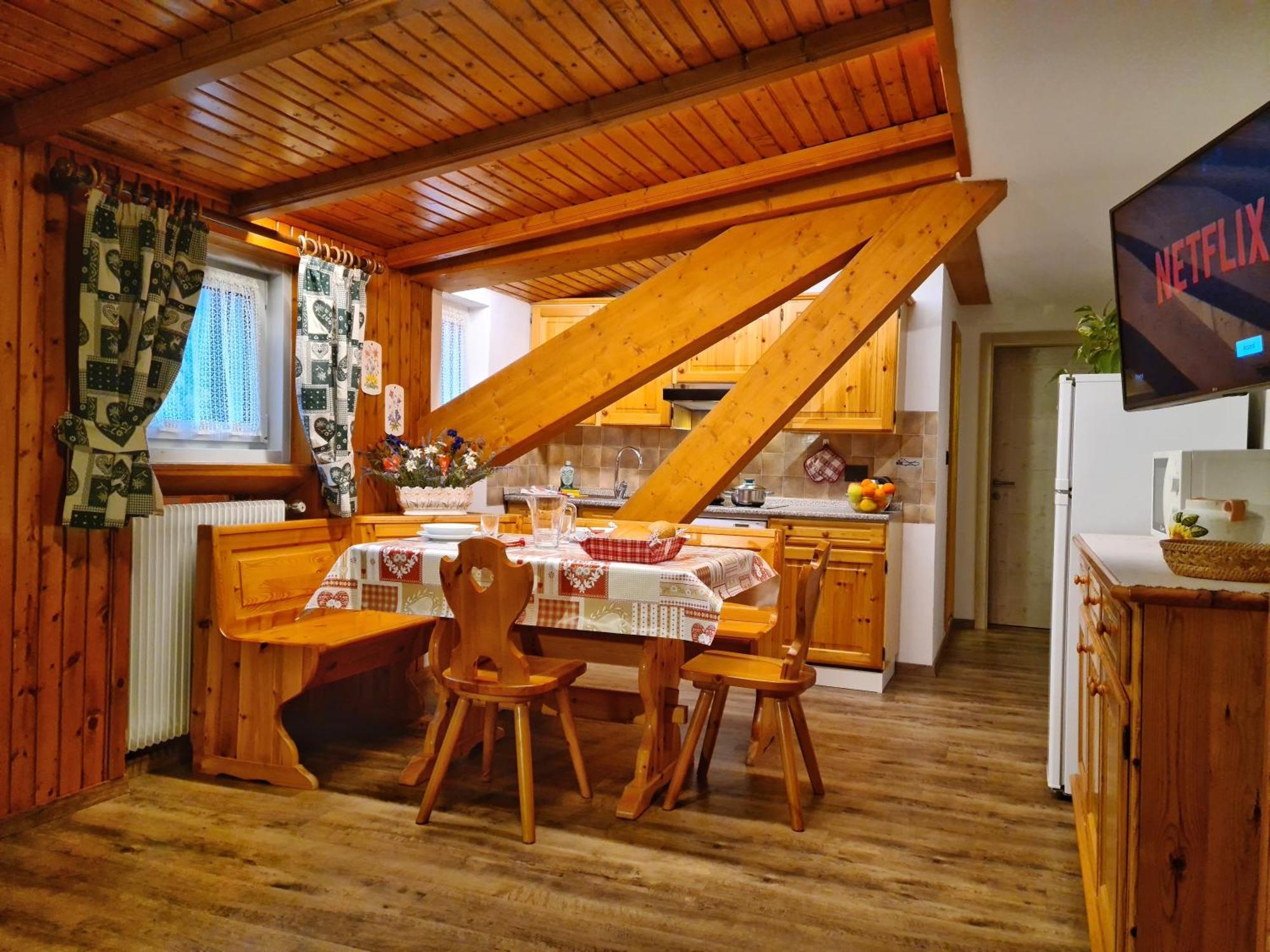 Appartamenti Residence La Roggia Pozza di Fassa Szoba fotó