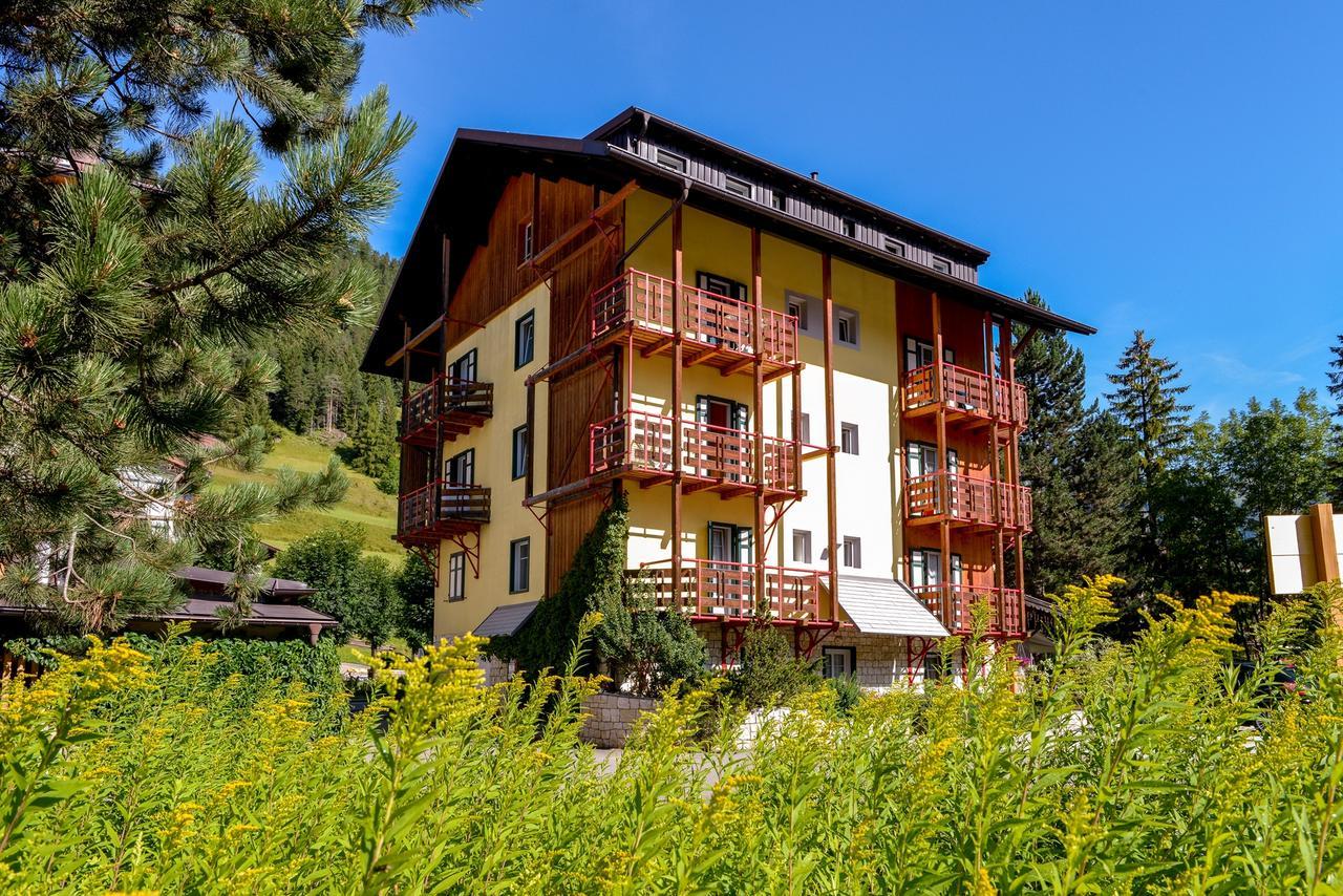 Appartamenti Residence La Roggia Pozza di Fassa Kültér fotó